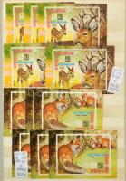 Egyenlítői Guinea motívum sorok több példányban, összefüggésekkel, hozzá blokkok. Szép motívum anyag...