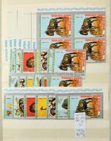 Egyenlítői Guinea motívum sorok több példányban, összefüggésekkel, hozzá blokkok. Szép motívum anyag...