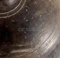 Vizes korsó, Mohács, XIX. sz. második fele - vége. Kavicsolt felületű fekete kerámia, m: 32 cm