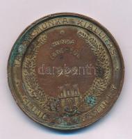 1929. "Tanoncmunka Kiállítás - Munka Érdeméül - CLUJI Ipartestület / Expozitia Ucenicilor Corporatiunea Industriala Din CLUJ - Rasplata Muncii" kétoldalas bronz emlékérem, névre szóló gravírozással (50mm) T:VF,F, patina, karc
