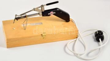 Forrasztó páka, fa dobozában.