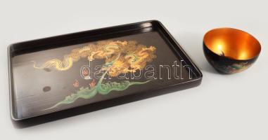 Kínai, sárkányos lakk tálca, szép állapotban 35x24 cm + csésze, kis lepattanással. Kézzel festett, hibátlan d: 12cm