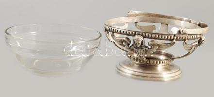 Kínáló kosár. Alpakka, atlaszos díszítéssel, nem hozzávaló üveg betéttel d: 11 cm