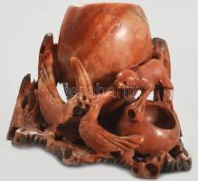 2 db faragott zsírkő váza, állatos díszítésekkel, hibátlan 20x17 cm, 12x10 cm