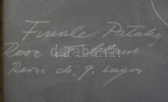 Olvashatatlan jelzéssel: Divat- vagy jelmezterv. Vegyes technika, papír. Üvegezett fakeretben. 41,5x...