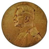 Osztrák-Magyar Monarchia 1915. "Conrad von Hötzendorf / 1914-1915" kétoldalas bronz emlékérem "K.F.A." gyártói jelzéssel. Szign.: A. Hartig (64mm) T:VF, méretes peremhiba Austro-Hungarian Monarchy 1915. "Conrad von Hötzendorf / 1914-1915" bronze double-sided medallion with "K.F.A." maker's mark. Sign: A. Hartig (64mm) C:VF, huge edge error