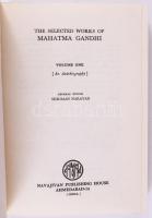 The selected works of Mahatma Gandhi Volume 1-6. General editor: Shriman Narayan.
Volume 1-2.: An a...