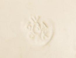 Gorka Iparművészeti Vállalatos kerámia tál. Mázas kerámia, jelzett, hibátlan 26x22 cm