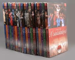 Híres operettek 1-20. Teljes sorozat. Könyvek és CD melléklet Bontatlan fóliában mindegyik.