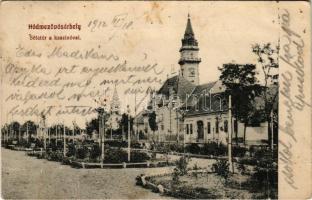 1912 Hódmezővásárhely, sétatér a kaszinóval. Posztós Pál kiadása + "SZEGED - NAGYVÁRAD 27."...