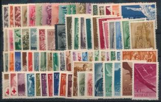 Kis tétel stecklapon az 1930-as 1940-es évekből, benne 75 db bélyeg