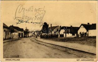 Drégelypalánk, Szentháromság tér. Fogyasztási szövetkezet kiadása (EB)