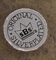 Ezüstözött alpakka gyümölcskosár. Jelzett d: 25 cm