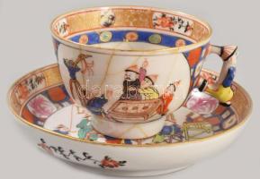 cca 1900-1905 Herendi Óherendi Ming mintás mokkás csésze és alj. Kézzel festett, jelzett, a csésze ragasztott. a tányér hibátlan, d: 10 cm