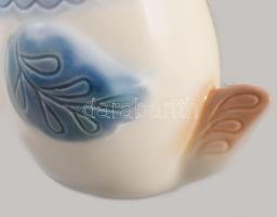 Aquincum aquazur csibe. Kézzel festett, jelzett, hibátlan. terv: Őz-Szabó Antónia. 6 cm