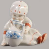 Zsolnay Annuska korsóval. Jelzett, hibátlan, m: 7,5 cm