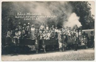 1931 Menyháza, Monyásza, Moneasa; indulás reggel a vasbányába, iparvasút, gőzmozdony, vonat / departure to the iron mines in the morning, industrial railway, locomotive, train. photo (EK)