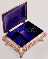 Egyiptomi mintás ékszeres doboz. Fém, bársony belsővel 19x14 cm