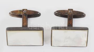 Mandzsetta pár. Gyöngyház és ezüstözött fém