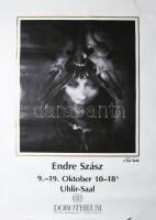 Szász Endre (1926-2003): Női arc. Dorotheum kiállítási plakát, ofszet, papír, Szász Endre 2 db autográf aláírásával, lapszéli kisebb szakadással, hajtásnyomokkal, feltekerve, 84x59 cm