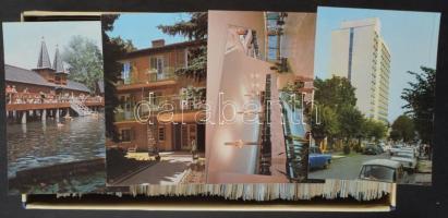 Magyar modern városképes lapok, rendezett anyag sok többletpéldánnyal cipős dobozban, közel 1.000 db