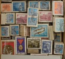 Kb 200 db magyar bündli dobozban