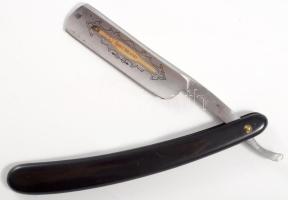 Borotva, dobozban, kinyitva: 24 cm