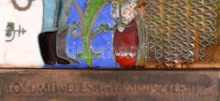 Sisa József (1952-2021) Népmesei jelenet. Tűzzománc kép fakeretben, 11,5x11,5 cm