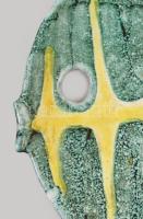 Iparművész hal alakú tál, jelzés nélkül, mázhibával, 18x18 cm