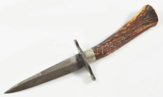 Antik vadászkés, jelzett a pengén: Gebr. Maurer W[ien], cca. XIX. sz. vége, agancs nyéllel, fémveret...