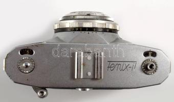 cca 1959 WZFO Fenix II lengyel fényképezőgép, 35 mm filmformátum, Euktar 1:2,8/45 objektívvel, kis k...