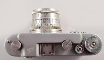 cca 1955 FED 2 szovjet fényképezőgép, 35 mm filmformátum, Industar-26M 1:2,8 F=5cm objektívvel, sérü...