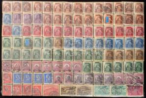 224 db bündli, főként Hadvezérek