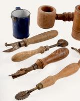 Doboznyi konyhai eszköz, régi darabokkal