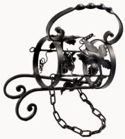 Kovácsoltvas bortartó. 23 cm