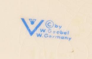 Hummel Goebel gyermekpár. Jelzett, hibátlan, m: 10 cm