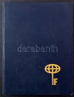 Ausztria 1867 1.288 db bélyeg kivágásokkal, szebb bélyegzésekkel is, 12 lapos, A/4-es berakóban