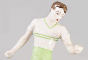 Hollóházi Fradista labdarúgó. Jelzett, kézzel festett, hibátlan, m: 27 cm