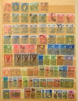 Ausztria rendező, benne kb 1.200-1.500 db átnézetlen bélyeg, 10 lapos A4-es berakó