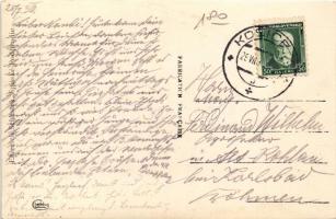 Szepesváralja, Spisské Podhradie; Szepesi káptalan (Szepeshely), háttérben a vár / Spisská Kapitula,...