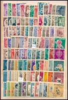 Albánia 1959-1965 201 db bélyeg közepes berakólap mindkét oldalán