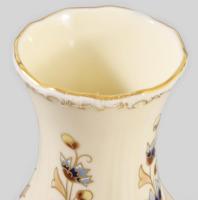 Zsolnay porcelán búzavirág mintás váza, kézzel festett, jelzett, hibátlan, m: 18 cm
