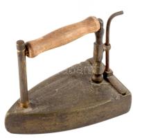 Régi bronz vasaló, 15x14 cm