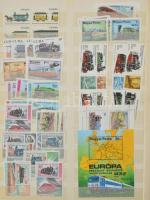 8 lapos A4-es berakó motívum bélyegekkel