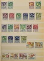 Osztrák bélyegek 8 lapos A4-es berakóban