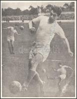 1961 A Labdarúgás című újság VII. évfolyamának 6. száma, rajta Fenyvesi Máté (1933-2022) labdarúgó a...