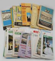 36 db vegyes magyar várostérkép, turistatérkép, prospektus