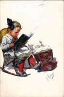 1918 Girl reading a book s: K. Feiertag (EK)