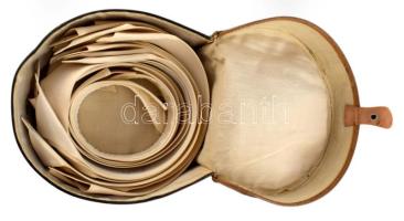 ca 1910 Komplett frakk: kabát, két mellény, egy piké, egy szövet, 3 db nyakkendő, inggallér készlet,...