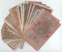 Vegyes, 36db-os magyar és külföldi (orosz, német, osztrák és kínai) bankjegy tétel kifejezetten ross...